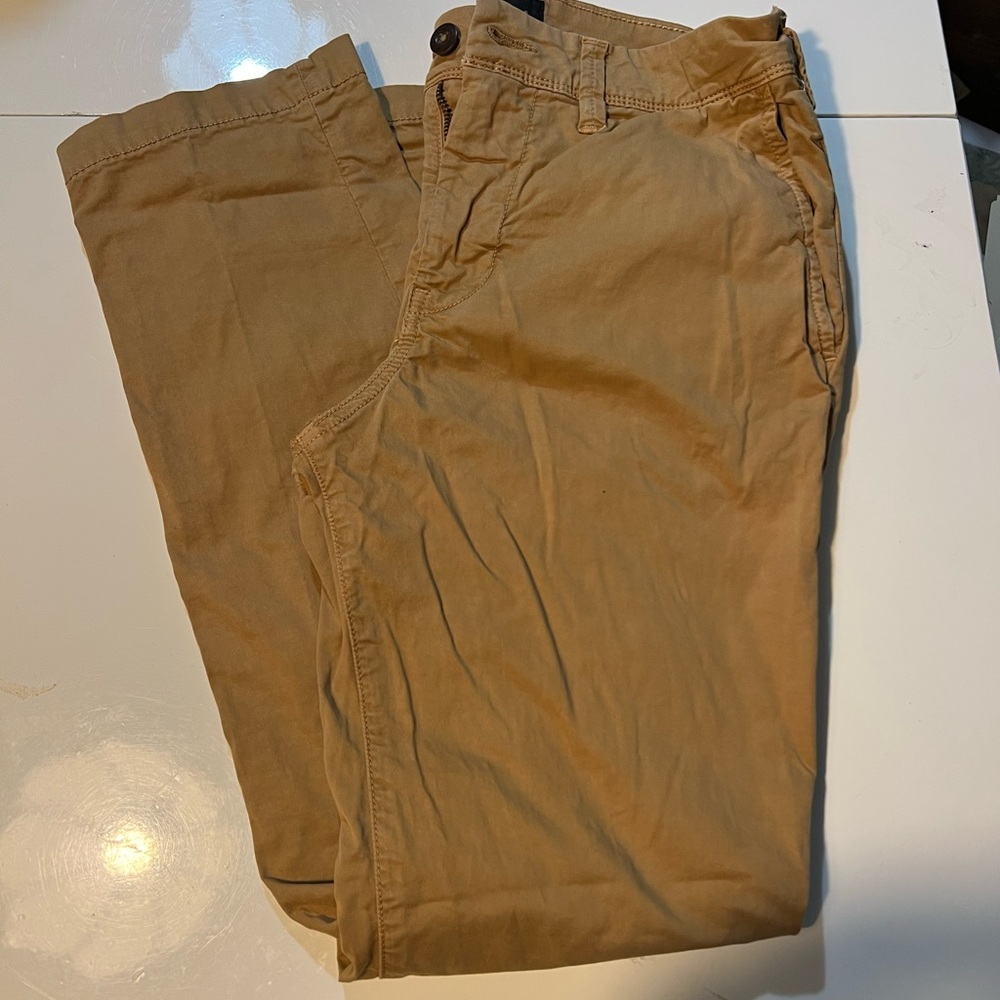 AE Mens Khakis